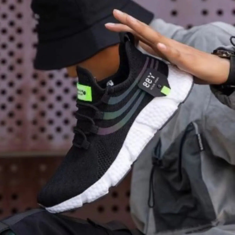 Tenis  Casual, Confortável, Luxo, Preto e Branco Sneaker