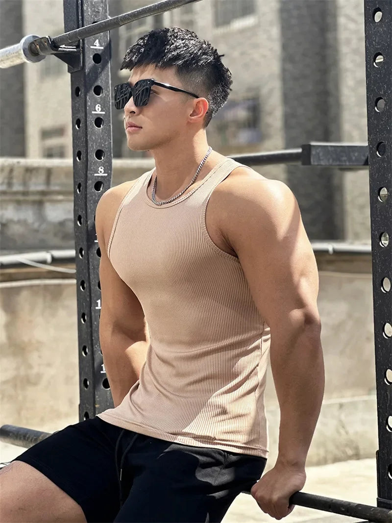 Regata Masculina Oversized – Liberdade, Estilo e Performance em Um Só Look!