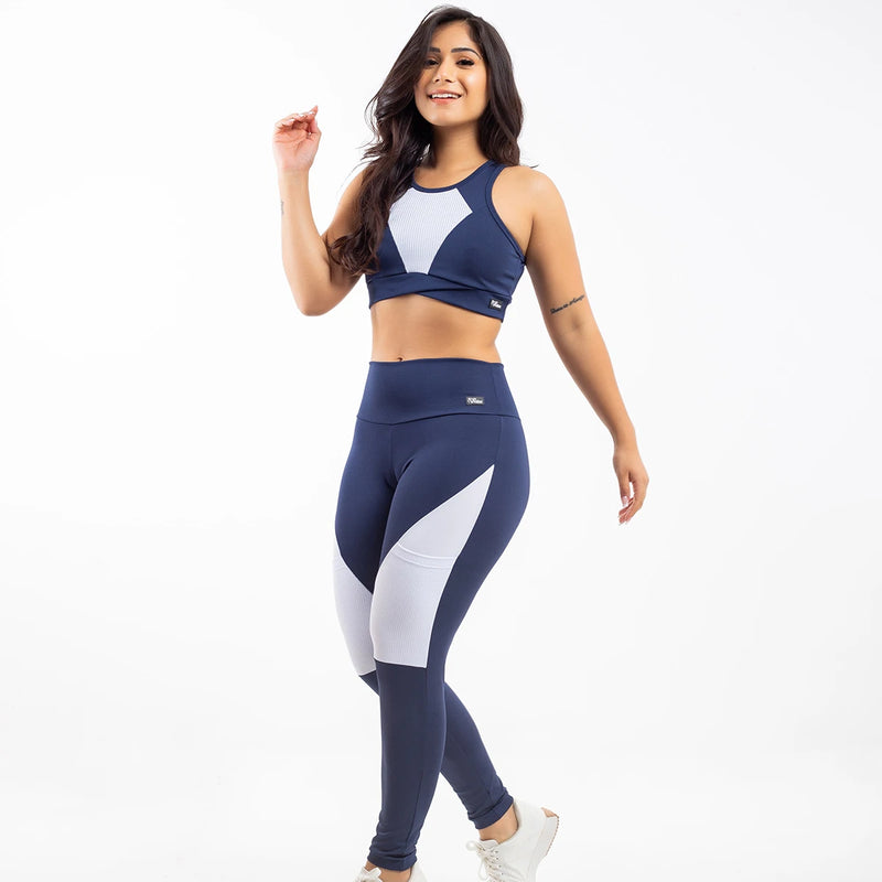 Conjunto Fitness VIÉRE – Legging e Top Sem Transparência para Treinos com Conforto e Estilo