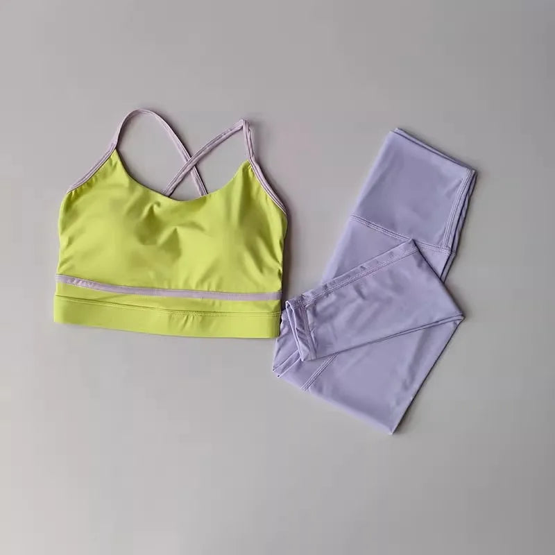 Conjunto Feminino de Yoga – Legging de Cintura Alta e Sutiã Esportivo para Treinos com Conforto e Estilo